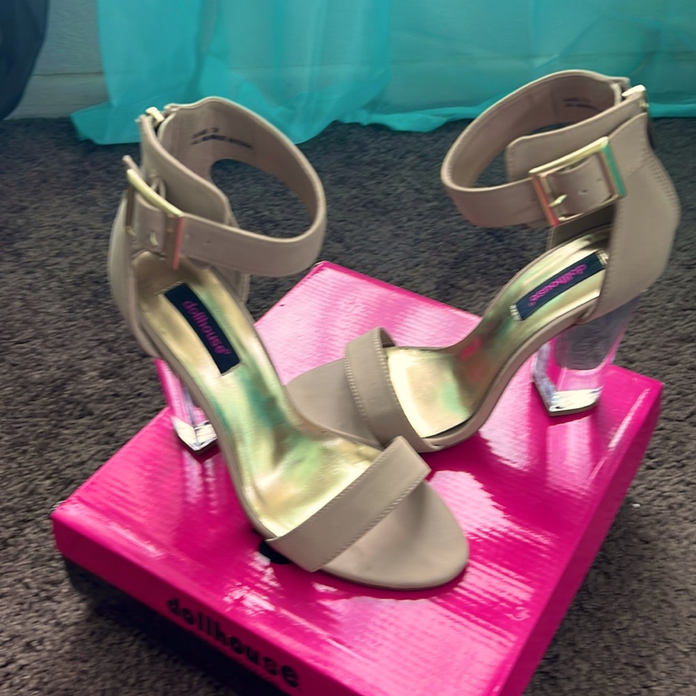 Women’s heels